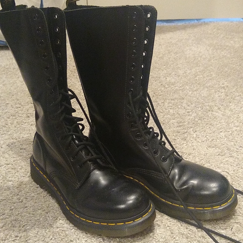 Dr Martens black leather boots